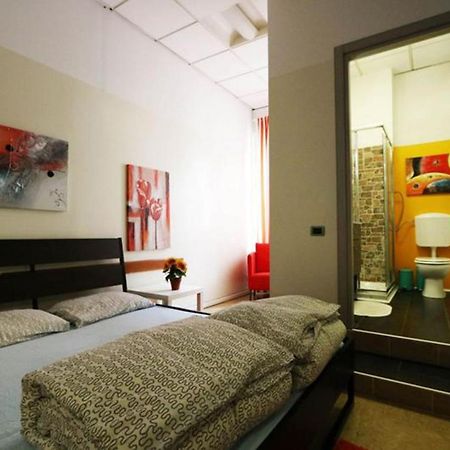 Panda Hostel Милано Екстериор снимка