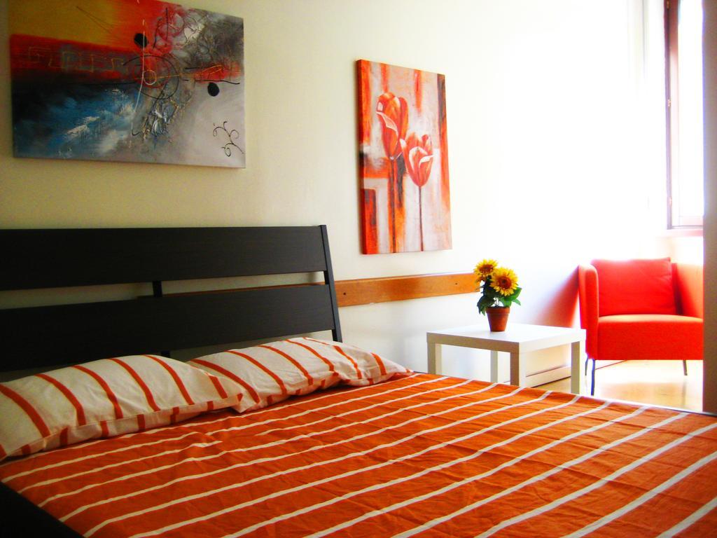 Panda Hostel Милано Екстериор снимка